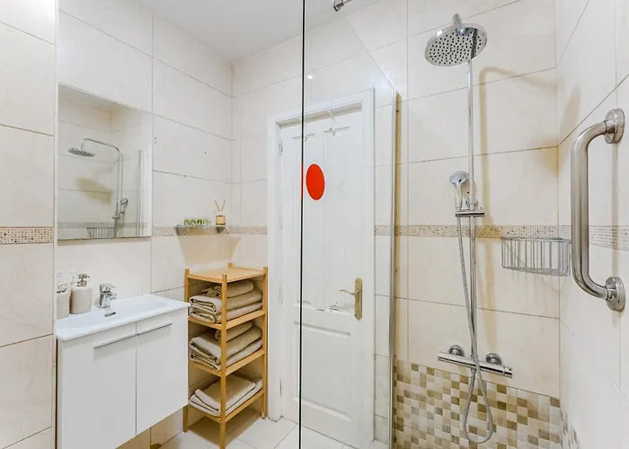 Apartamento 2 Bdr In The Heart Of Gigantes